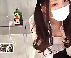 Une femme Japonaise belle sur livecam mature salope pipe et baise